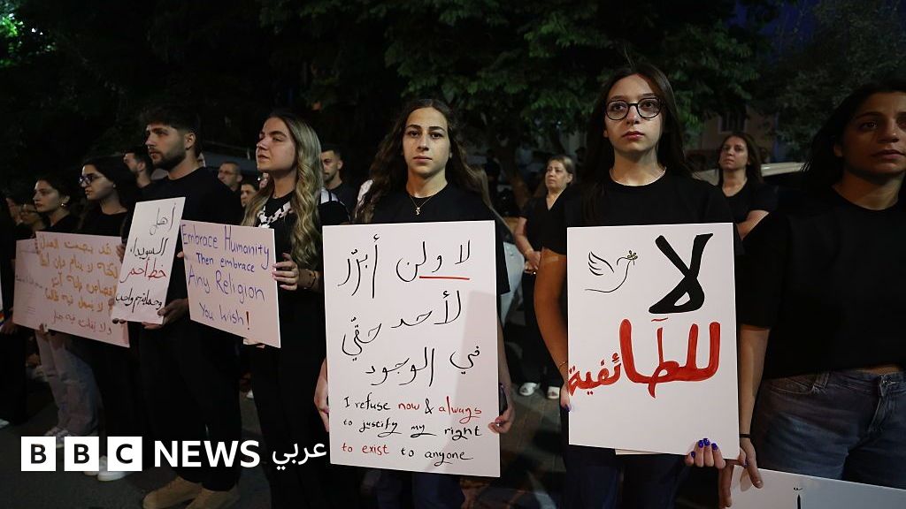 الدروز: هل تستطيع دمشق استعادة ثقتهم؟ - BBC News عربي
