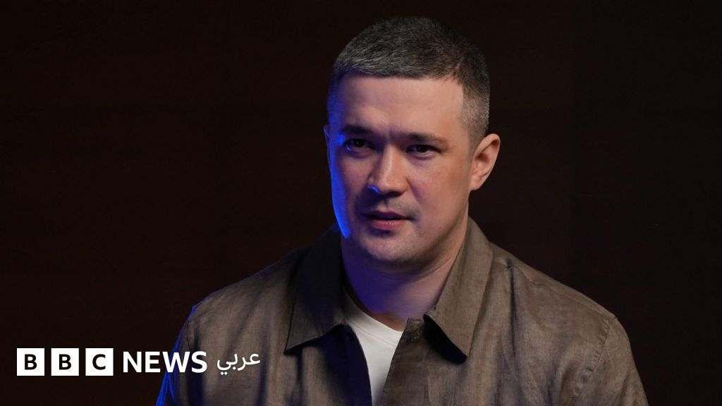 وزير الدفاع الأوكراني المُقال لبي بي سي: يجب سؤال زيلينسكي عن مدى علمه بشأن الفساد الحكومي