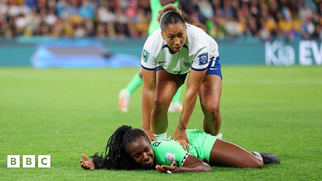 Lauren James England Forward Given Two Game Women S World Cup Ban After Red Card Bbc Newsround