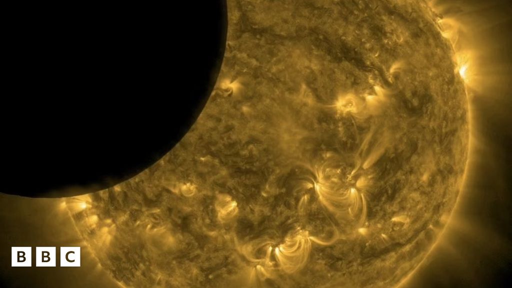 Nasa observatory captures incredible solar eclipse BBC Newsround