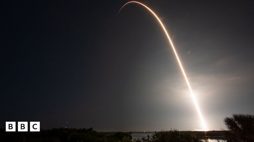 bbc news spacex landing