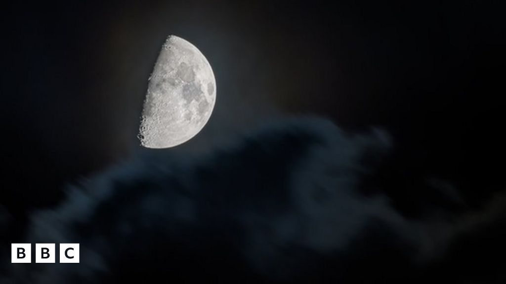 New study suggests Moon 'turned itself inside out' over billions of ...