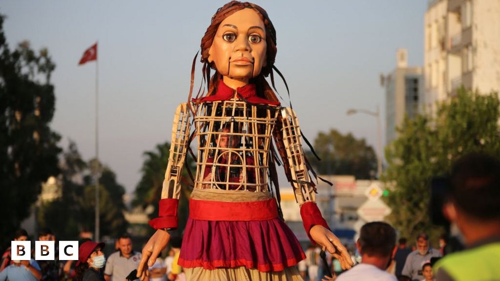 Little Amal The giant puppet walking 5000 miles from Turkey to the UK