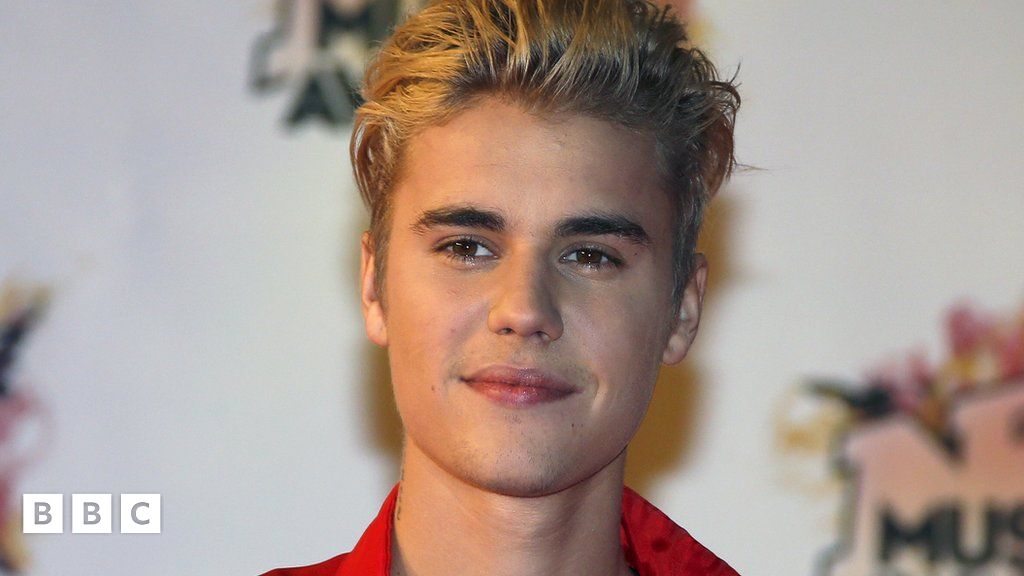 Justin Bieber sets UK singles chart record - BBC Newsround