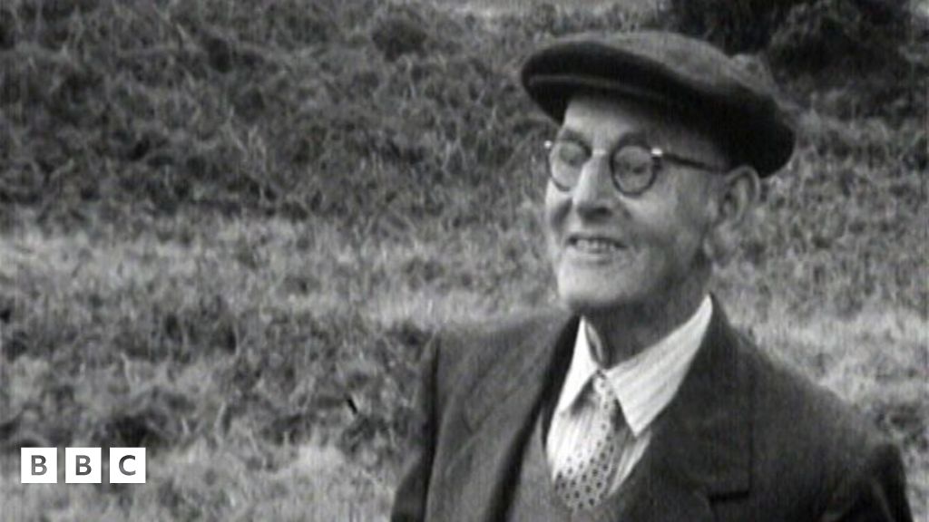 BBC Archive 1965: The real-life Sutton Hoo dig - BBC