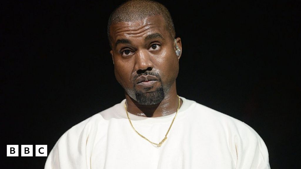 Kanye West changes his name to 'Ye' at Los Angeles court - BBC Newsround