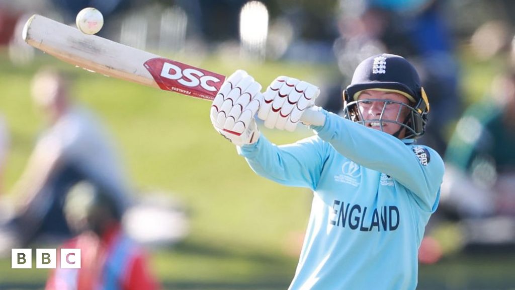 Cricket: England through to World Cup - BBC Newsround