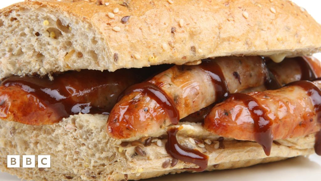 Is this the perfect sausage sandwich? BBC Newsround