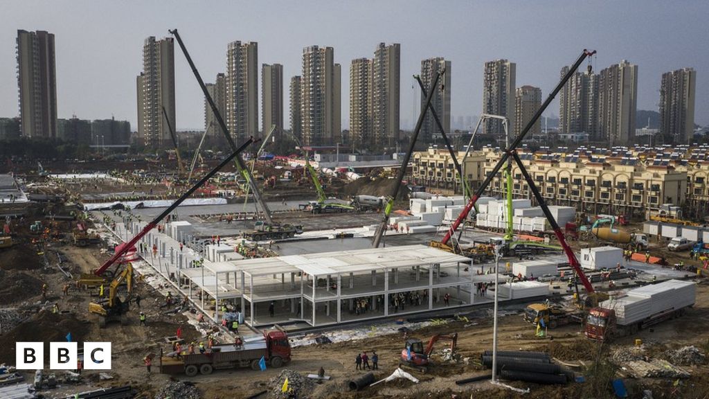 Coronavirus Wuhan hospital built in under two weeks BBC Newsround