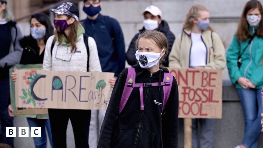 Climate Change: Fridays For Future School Strikes Are Back - BBC Newsround