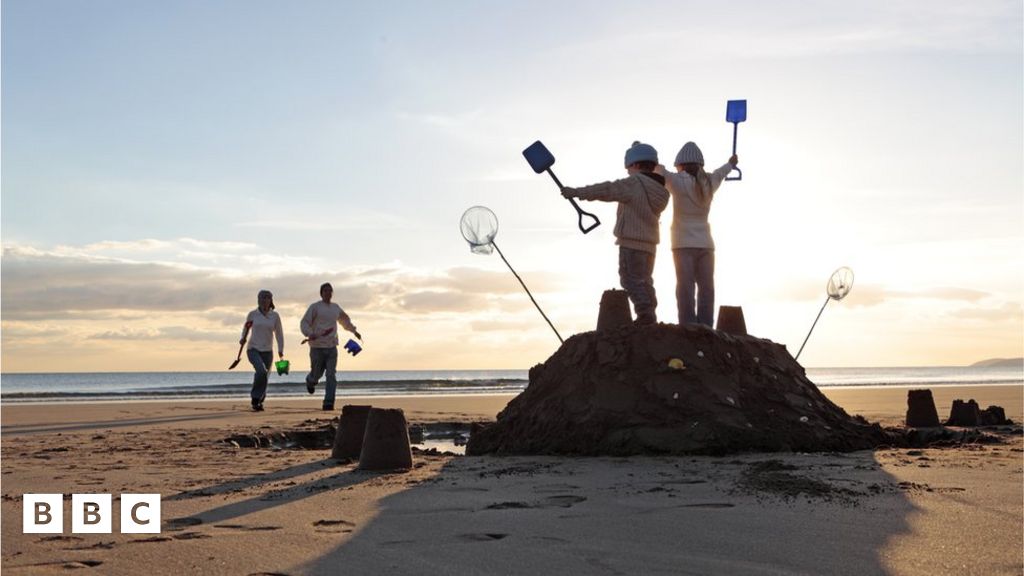 Covid19 What does scrapping the amber list mean? BBC Newsround