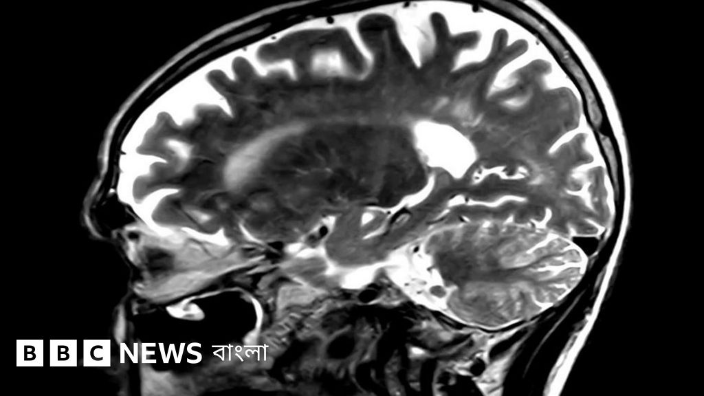 Porno qoshiqchi Sandra