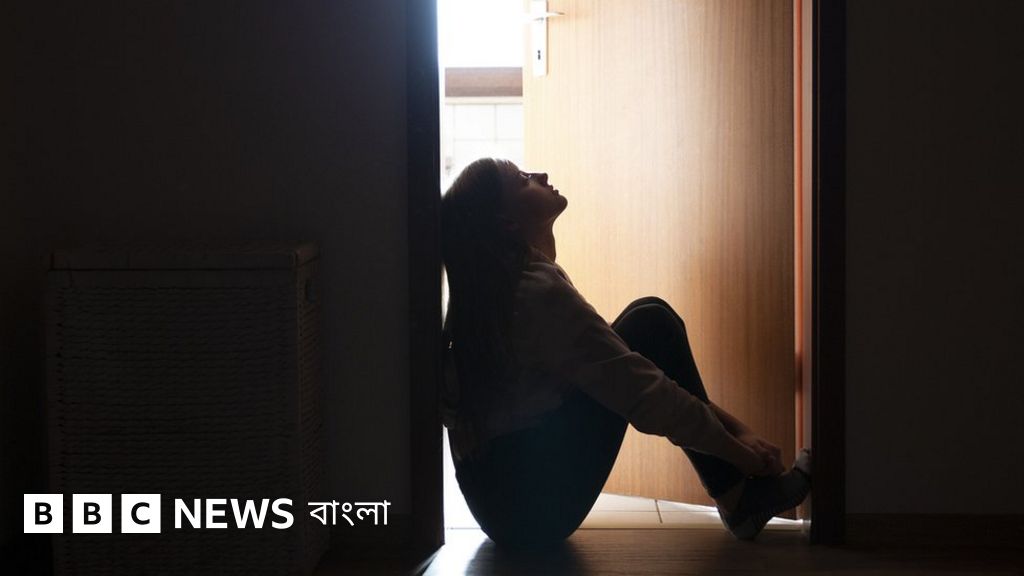 U klitorini xojayiniga ochib berdi. Erotik jinsiy oyin Amanda 2