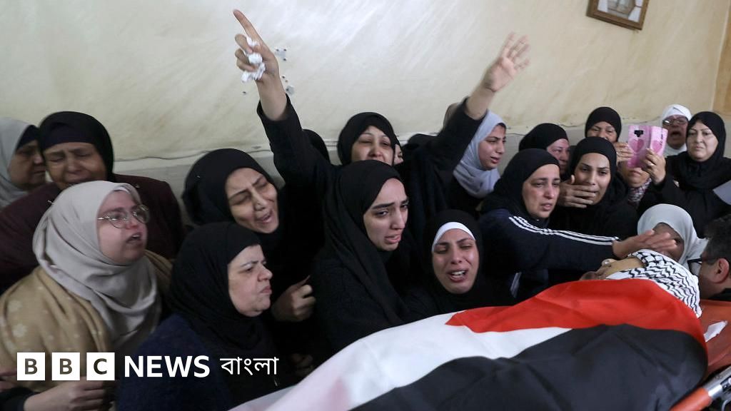 Barcha rus porno onlayn tomosha qiling Squirt gang bang