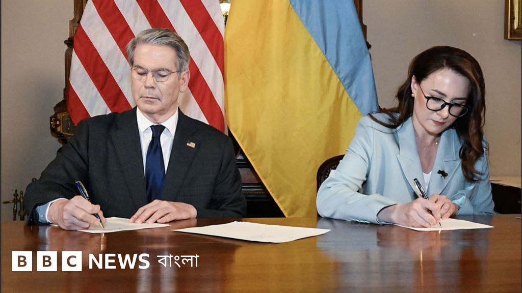 Elizaveta Aleksandrova erotik Kiyimdagi sexy qizning porno surati