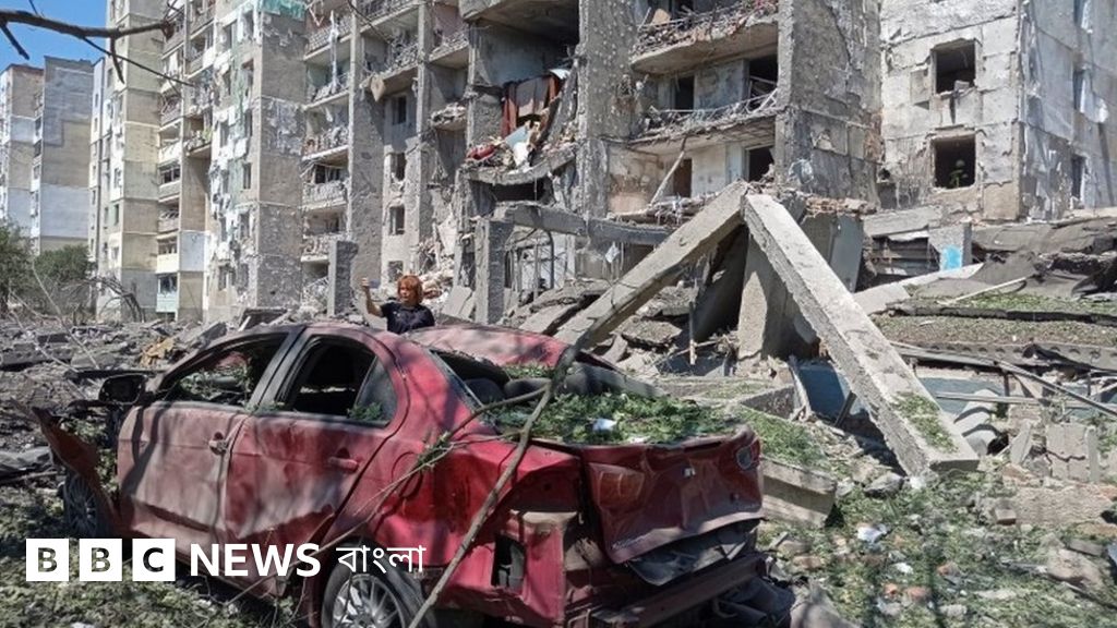 Lezbiyenlar chiroyli orgazmga ega Yalangoch kelinning surati, josuslik qilishdi