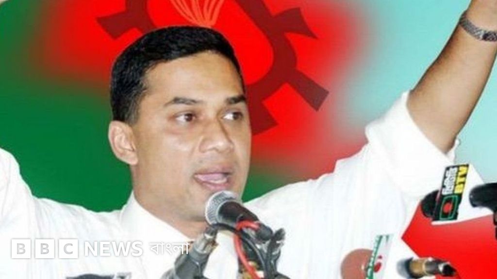 Ishtirokchi qoshiqchilar qoshiq aytadilar, raqsga tushadilar va jinsiy porno suratga olishadi