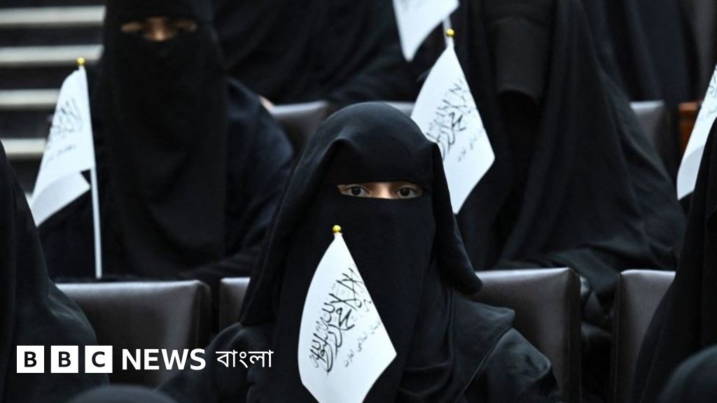 Oyoq fetishi qul va bekasi