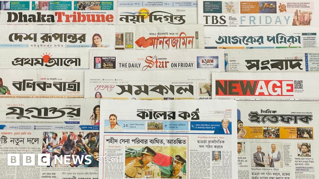 Chiroyli qizlar opishmoqda