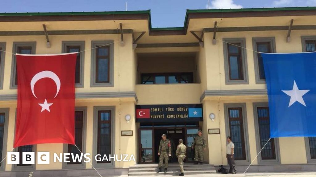 Butun oila uchun hammom porno Jinsiy evro sikish