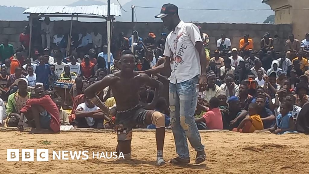 Autan Kudawa ya yi mamaki da Dogon Danladi ya buge shi BBC News Hausa
