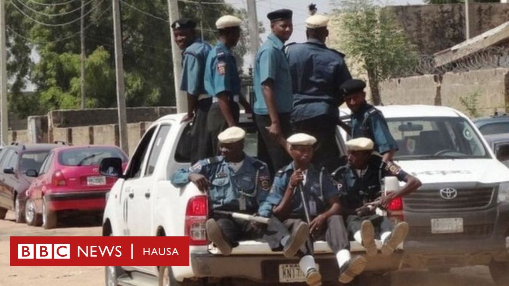 Za a soma kama masu tallar maganin gargajiya ta hanyar batsa a Kano - BBC News Hausa