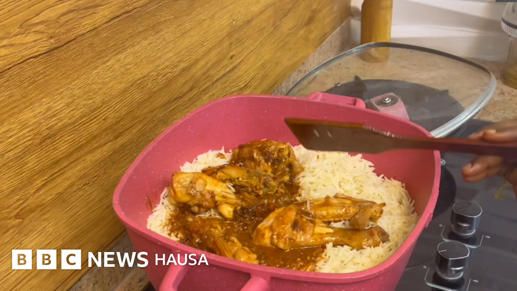 Yadda ake girka Biryani Rice da gasasshiyar kaza - BBC News Hausa