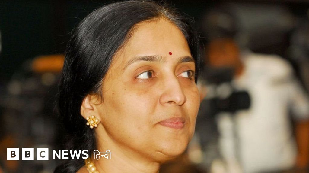 अनाम योगी के हाथों की 'कठपुतली' थीं NSE की पूर्व CEO : SEBI