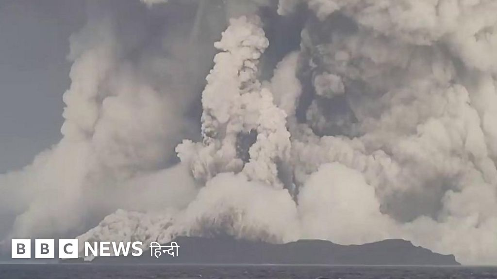 पानी के नीचे फटा ज्वालामुखी, सुनामी से तबाही