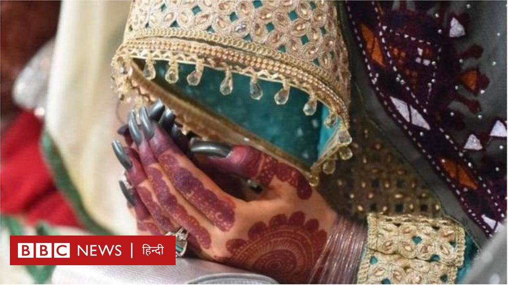 Viral Video: Woman Makes Stunning Mehendi Designs On Cookies, Video Has 25  Million Views