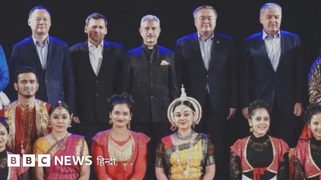 जब पाकिस्तान में OIC की बैठक चल रही थी तब भारत में क्या तय हुआ