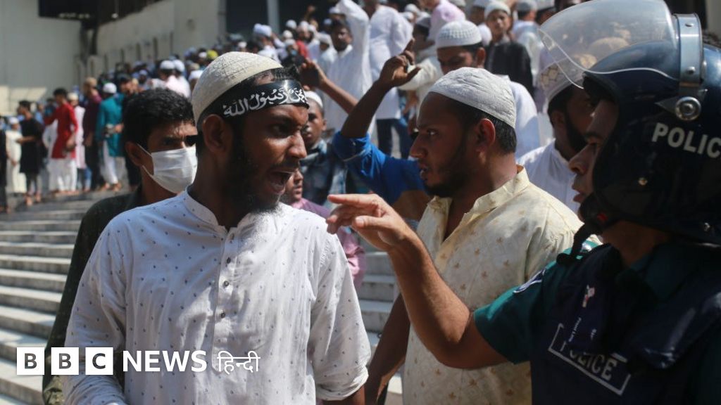 बांग्लादेश में दुर्गा पूजा स्थल पर क़ुरान रखने वाले की पहचान हुई