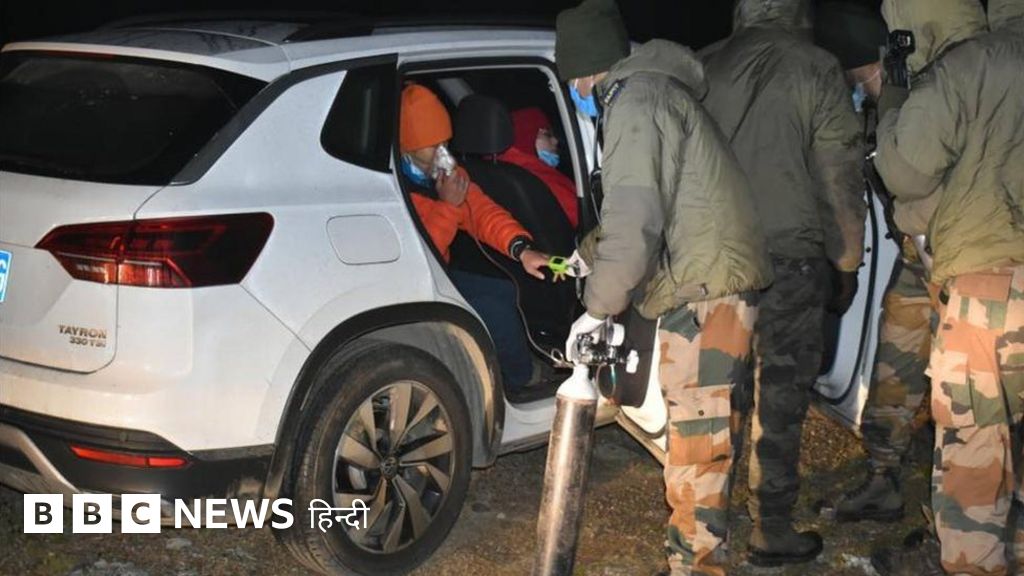 भारत-चीन सीमा पर फंसे चीनी नागरिकों की भारतीय सेना ने की मदद - आज की बड़ी ख़बरें - BBC हिंदी