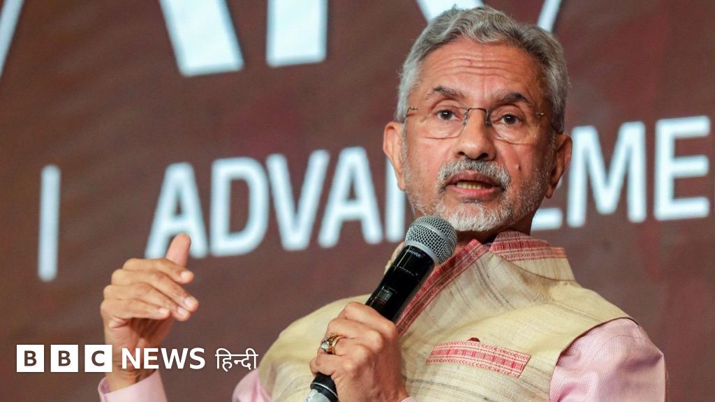 हिंद महासागर में एक ईरानी जहाज़ के डुबोए जाने और दूसरे को शरण देने पर बोले जयशंकर