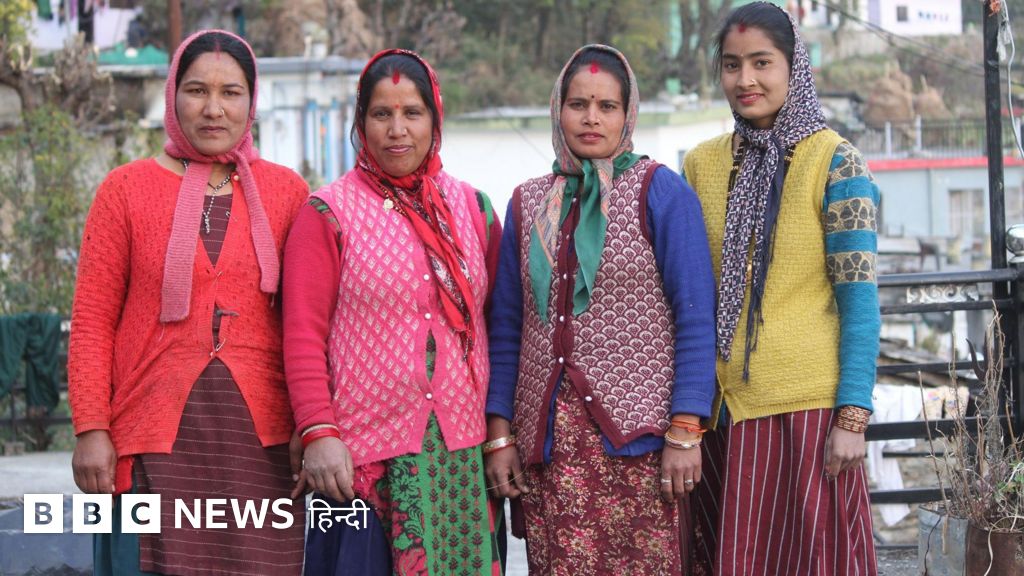 हम भी हैं गौरा देवी...जलते जंगल को बचाने वाली चार पहाड़ी महिलाओं की कहानी