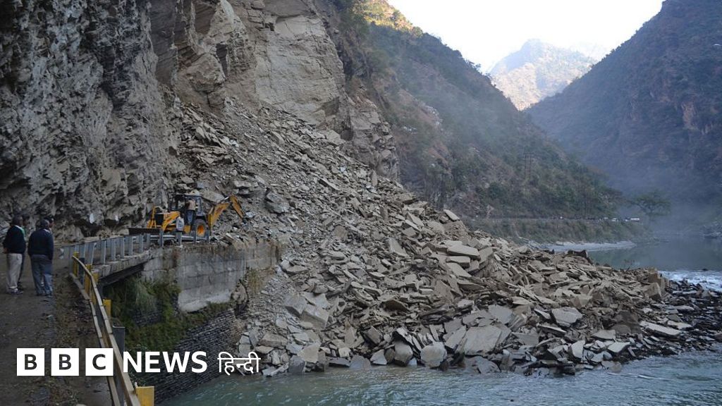 भारत और चीन की इंफ्रास्ट्रक्चर की होड़ क्या हिमालय को नुक़सान पहुंचा रही है?