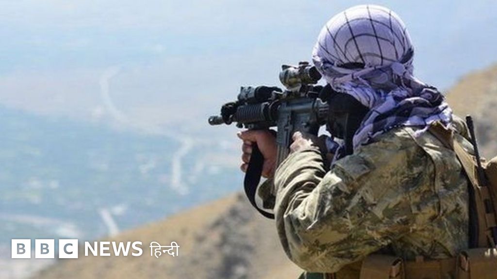 अफ़ग़ानिस्तान: पंजशीर में तालिबान के ख़िलाफ़ किसने छेड़ा गोरिल्ला युद्ध