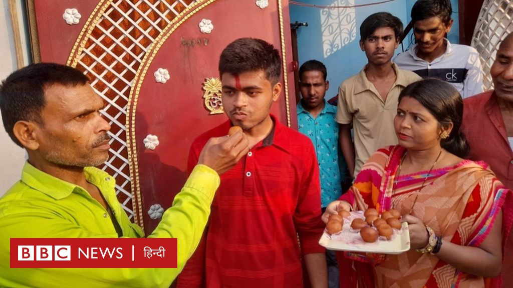 बिहार 12वीं रिज़ल्ट: मिस्त्री, सब्ज़ी विक्रेता और ई-रिक्शा चालक के बेटे बने टॉपर