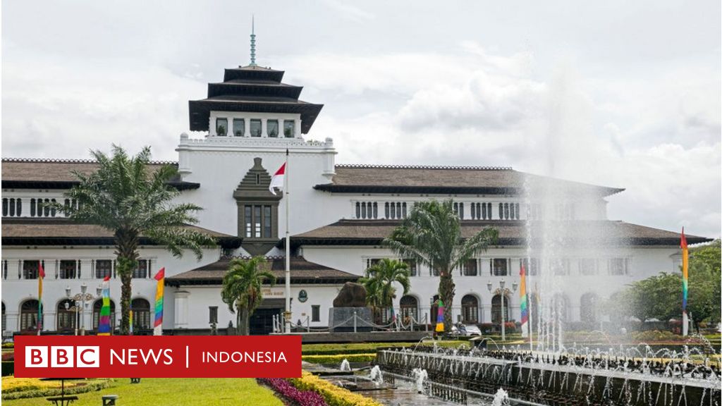 Pusat pemerintahan Jawa Barat dipindah dari Bandung ...
