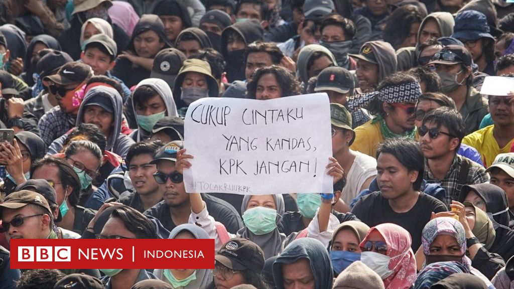 Demonstrasi Mahasiswa Dijebak Perusahaan Bus Saat Pergi Ke Lokasi Hingga Dukungan Dari Warga