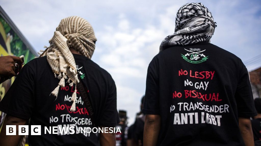 Yetuk lesbian rasmlar