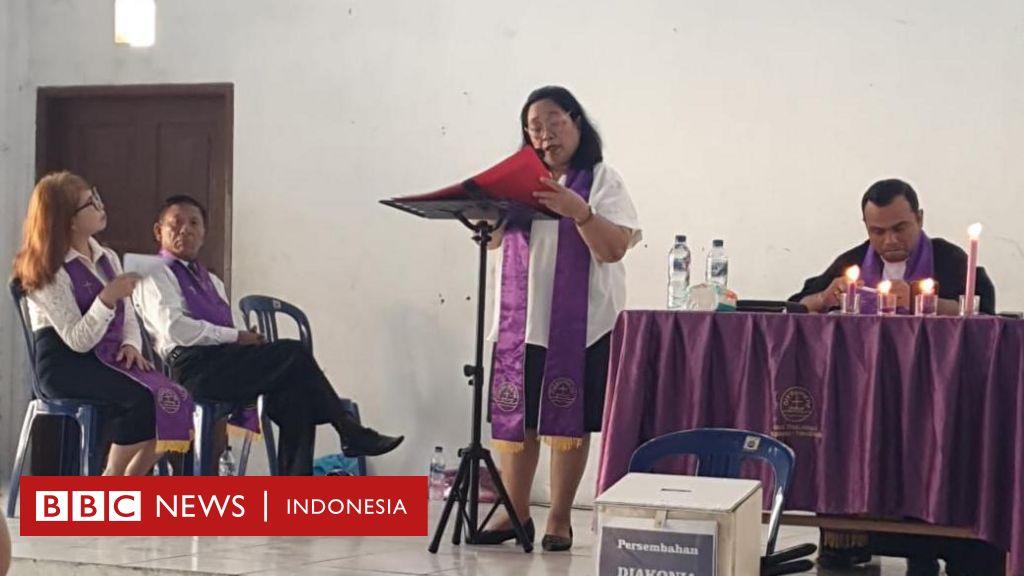 Gundah saat Paskah usai rumah doa di Tangerang disegel – 'Ada ketakutan, apalagi rumah doa kami sudah ditempel tanda kuning'
