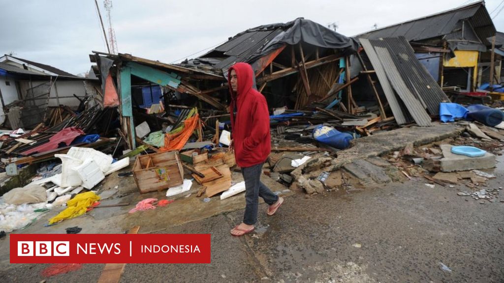 Tsunami Ancam Ribuan Orang Di Pantai Selatan Jawa Bnpb Keliling