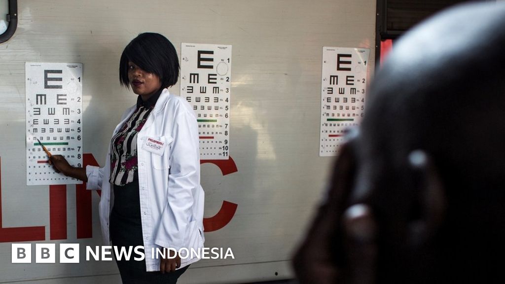 Ferdinand Monoyer Dokter Prancis, penemu bagan huruf untuk periksa