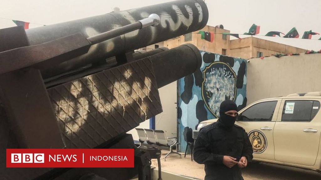 Libia: Pasukan Pemberontak Hendak Kuasai Tripoli, 21 Orang Tewas - BBC ...