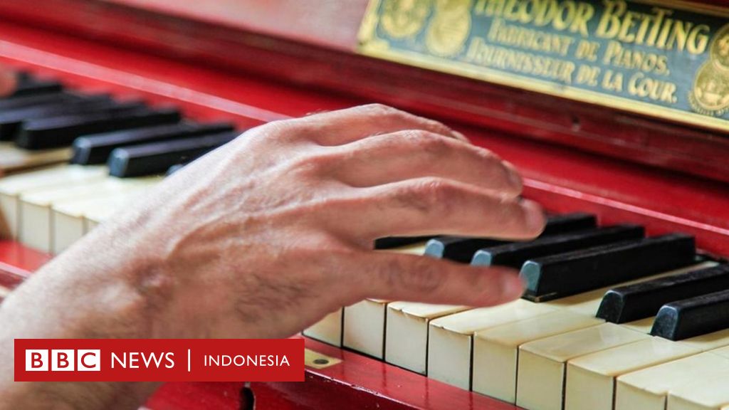 Tidak Ada Kata Terlambat Untuk Belajar Piano Bbc News Indonesia