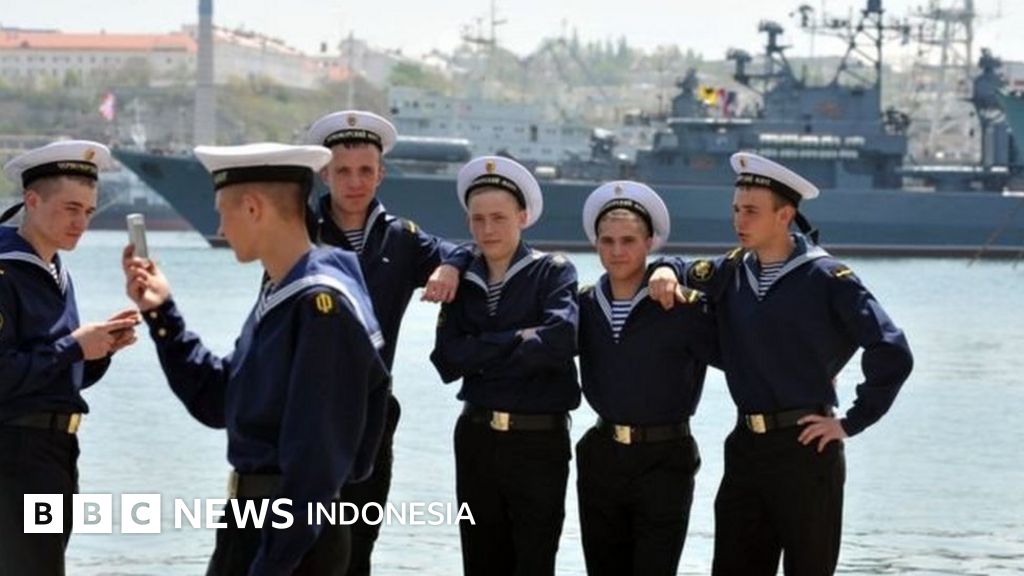 Tentara Rusia Akan Dilarang Swafoto Dan Menulis Blog Bbc News Indonesia