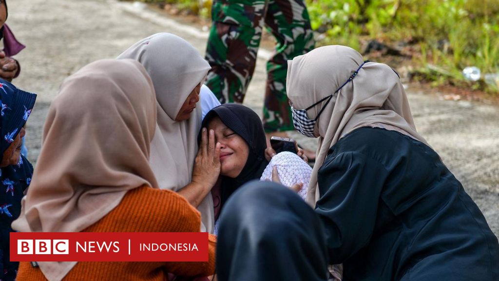 Siapa korban sipil ledakan amunisi Garut dan mengapa mereka ada di sana? – 'Bapak saya bukan pemulung'
