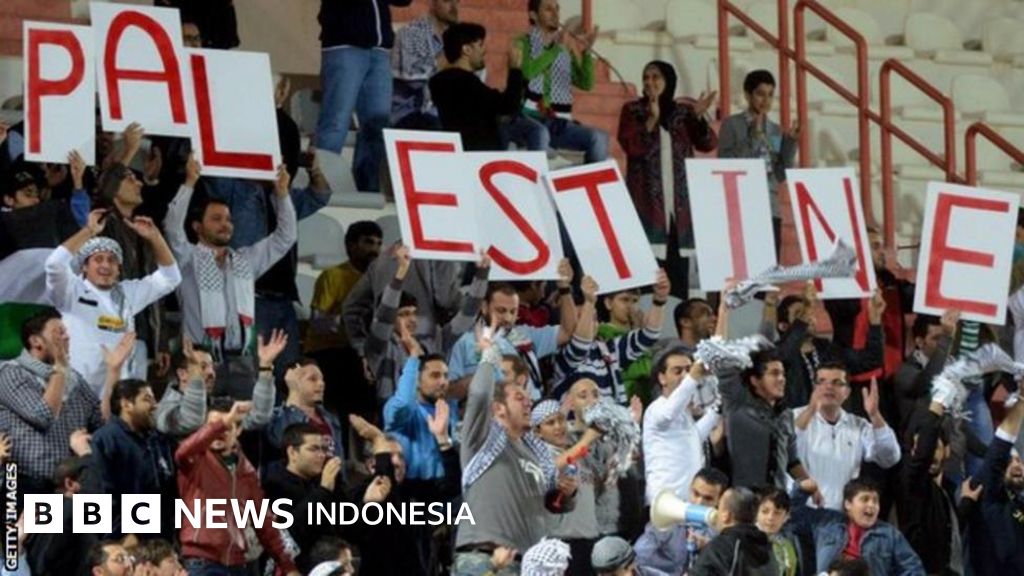 Cara pesepakbola Muslim tetap bugar walau berpuasa - BBC News Indonesia