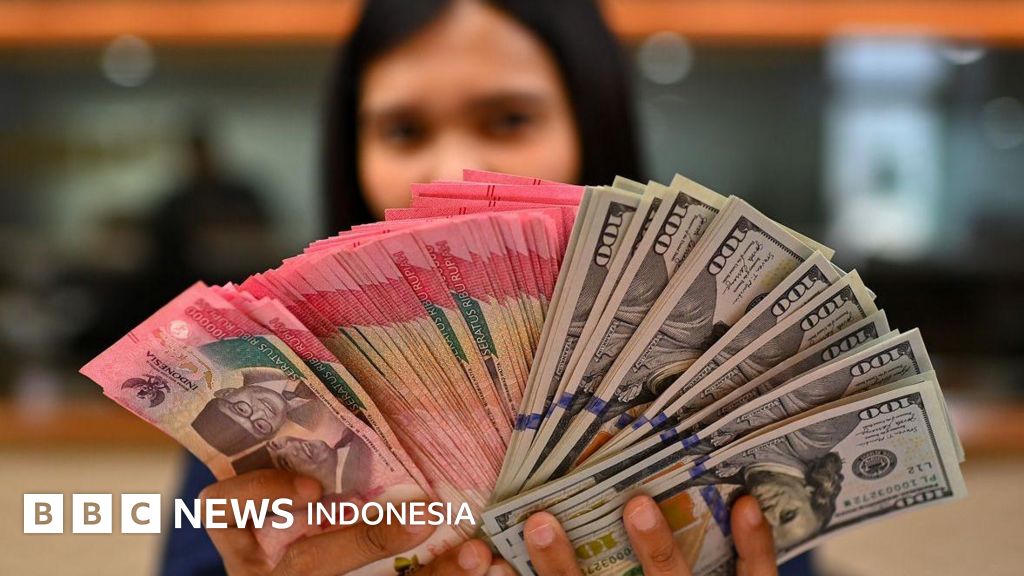 Rupiah cetak rekor terlemah, apa yang akan terjadi selanjutnya?